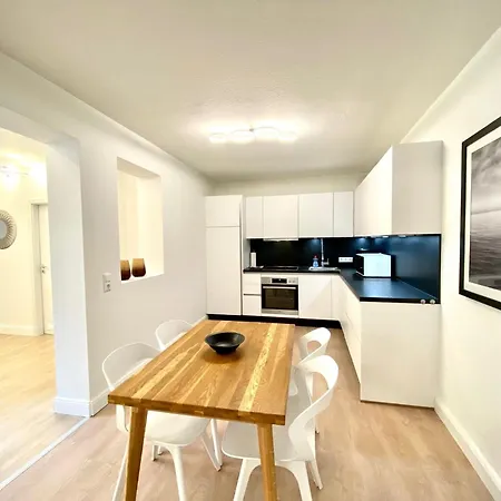 Grand - Abc298 Apartment *